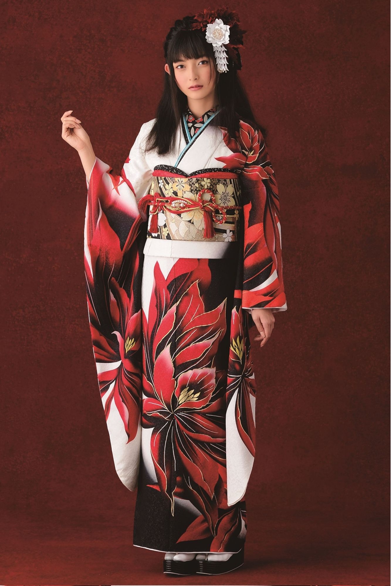 京友禅振袖・赤色・熨斗目柄┃かわいい古典【菊京屋】 赤 振袖
