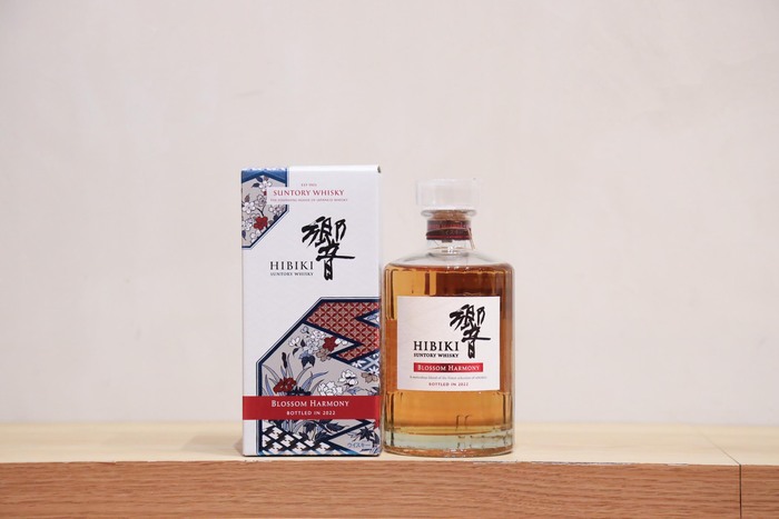 響 ブロッサムハーモニー 2022 サントリーウイスキー 響ブロッサム