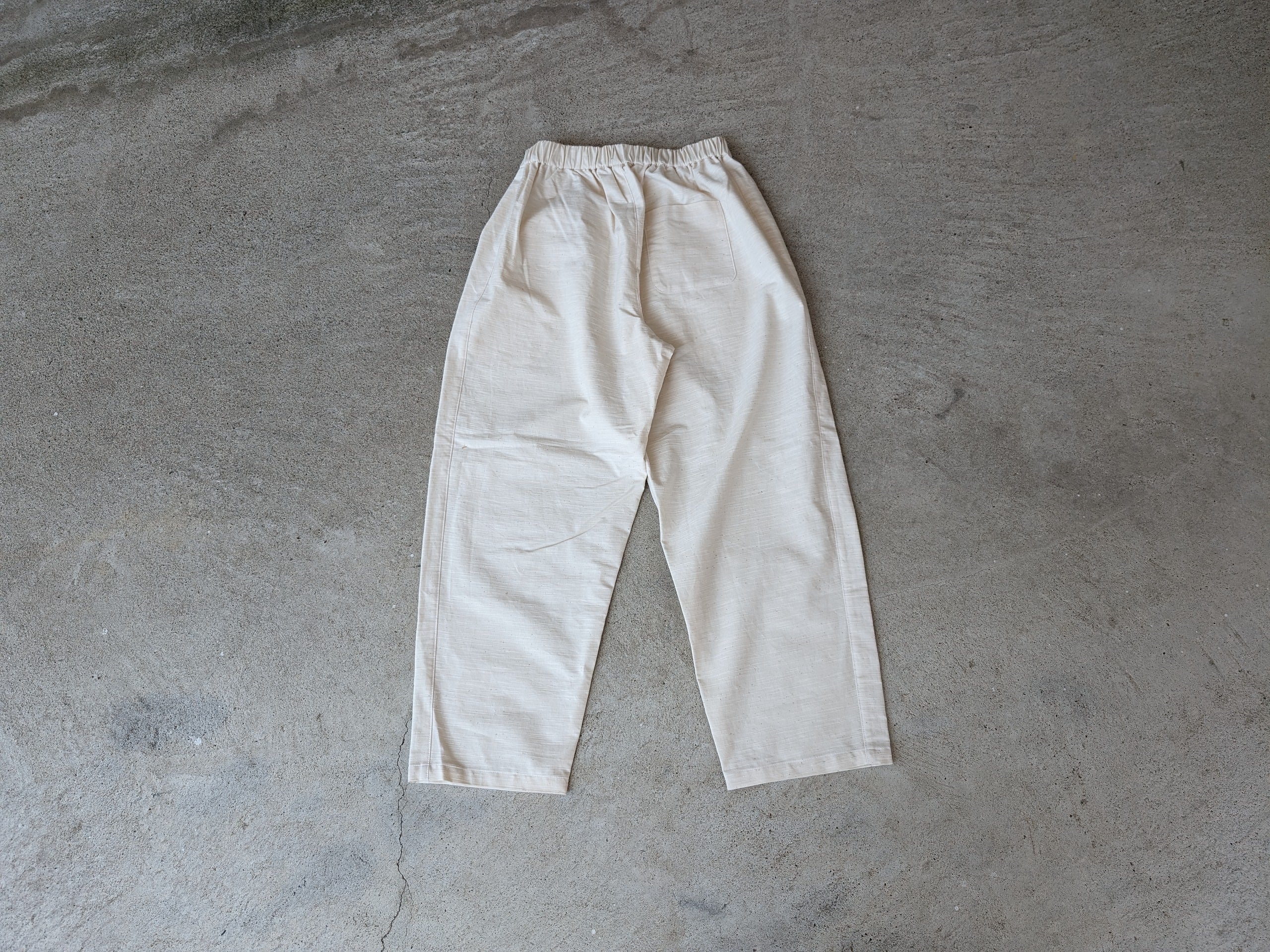 OSOCU＞知多木綿 無漂白無染色 バルーンパンツ 「ヨハク」