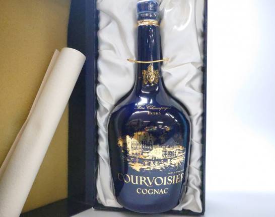 マーテル コルドン ブルー バカラ クリスタル 700ml コニャック 箱付き