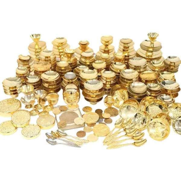 金杯・銀杯・メダル等 大量おまとめ/24KGP/酒器、盃、だるま、朱肉