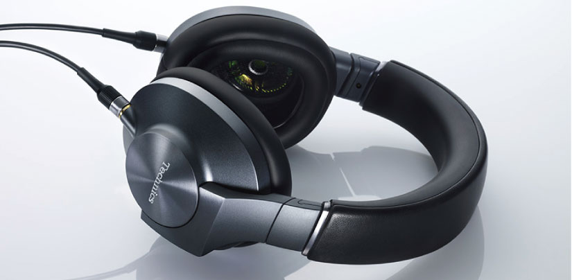 Technicsのヘッドフォン、EAH-T700-Kのご紹介です。