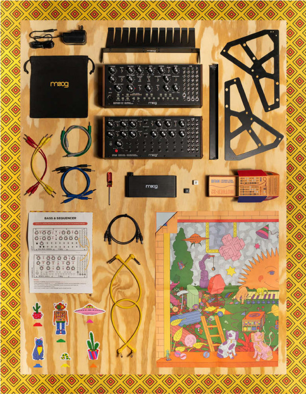 moogのシンセサイザー、MOOG SOUND STUDIO（Mother-32 & DFAMセット