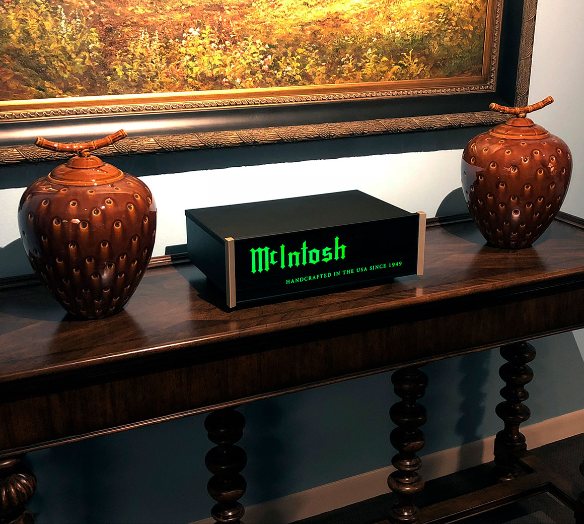 McIntosh LB200
