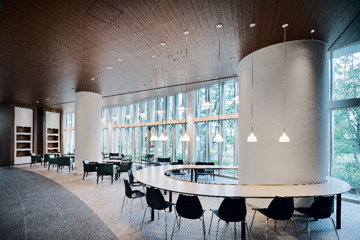 トルボー 155/220 グラスペンダント | ルイスポールセン社 | Louis Poulsen