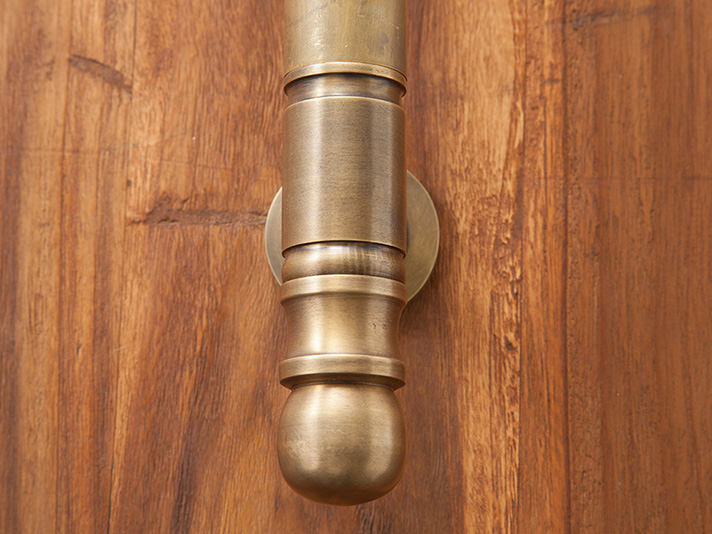 高級感のある真鍮製ドアハンドル / アンティークブロンズ仕上げ【52548