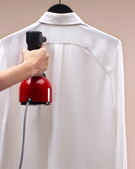IGGI - Portable Garment Steamer | Laurastar