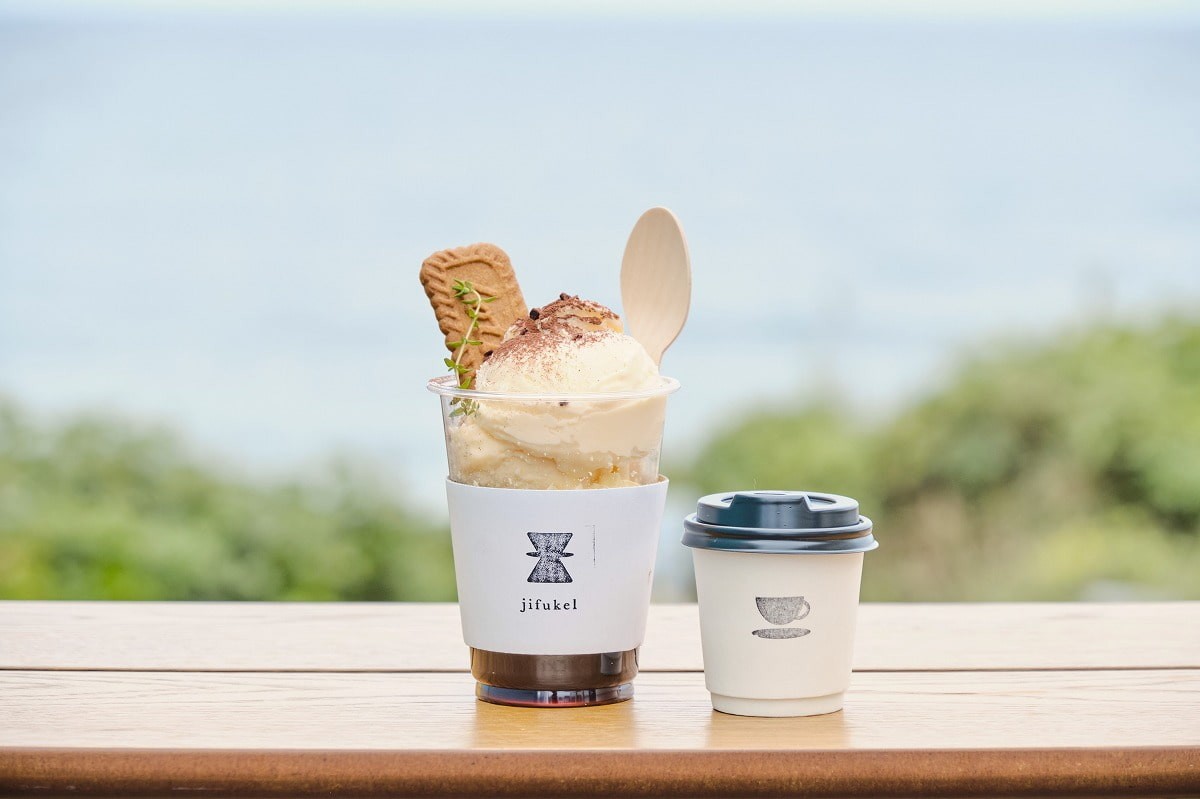 琴浦町】海の音を聞きながら”自分にふける”コーヒースタンド『jifukel