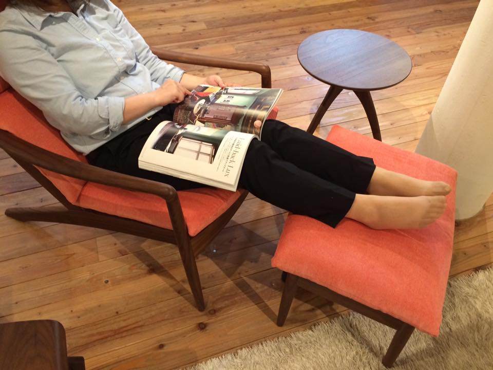 廃盤・展示無】飛騨産業のVIOLA パーソナルチェアは、ハイバック仕様の