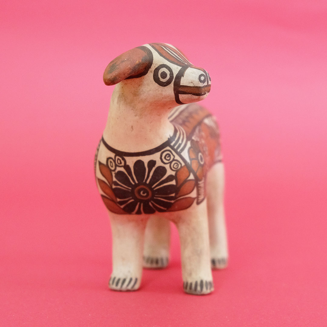 犬の置物（ゲレーロ州の陶芸）- LABRAVA [メキシコ 民芸 フォーク