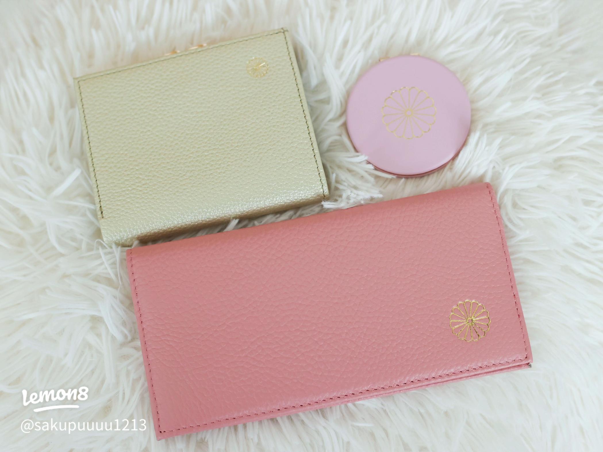 新品】皇居 財布 二つ折り がま口 ピンクベージュ 菊の御紋入 皇居折り