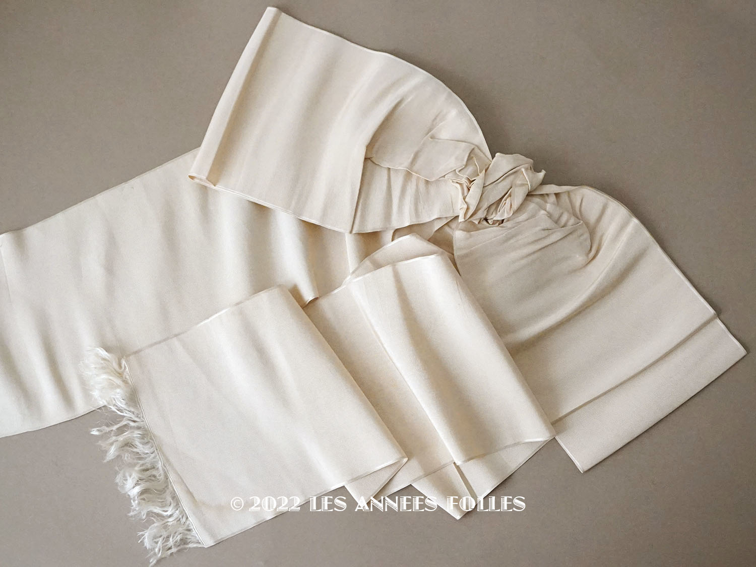 アンティーク 初聖体のドレス用 大きなシルクリボン アイボリー 95