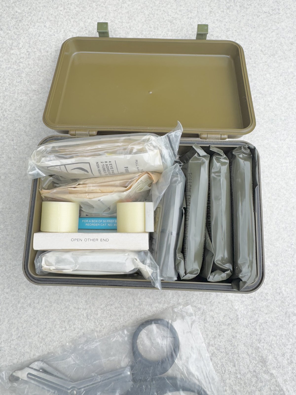 米軍実物 ファーストエイドキットセット BOX メディカル