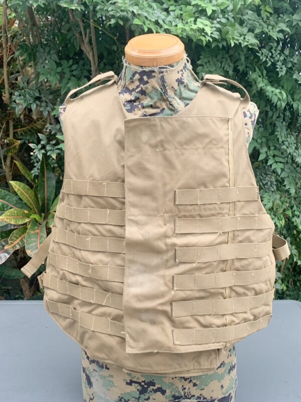 美品 米軍実物 MTV BODY ARMOR X−LARGE ソフトアーマー入り 米軍