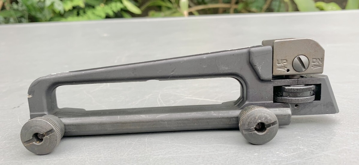 米軍実物 M4/M16 キャリングハンドル カーディナル・フォージ 部品・パーツ