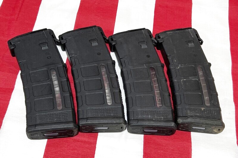 新品 未使用 米軍実物 MAGPUL PMAG 30 窓付き マグプル Pマグ⑤ 米軍