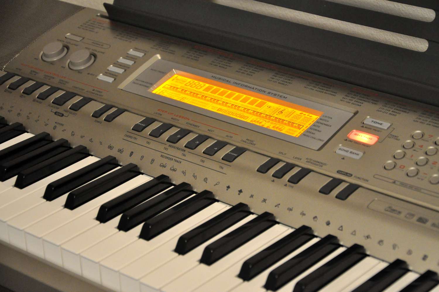 Review of the Casio WK-200 Keyboard
