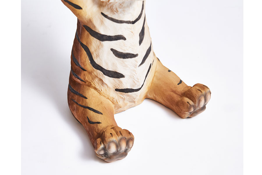 アニマルサイドテーブル タイガー - サイドテーブルの通販 ｜リビング