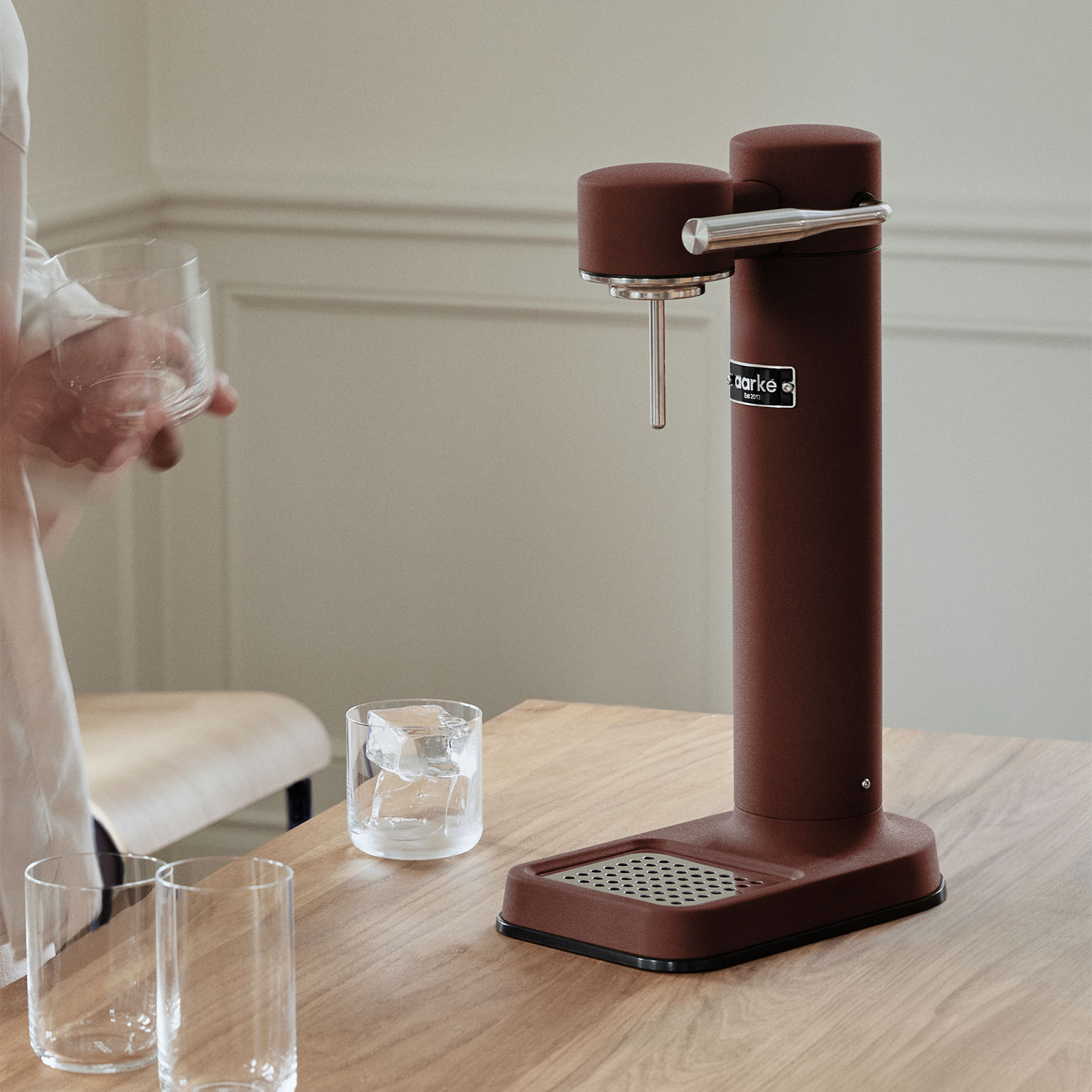 aarke（アールケ）Carbonator 3 炭酸水メーカー バーガンディー