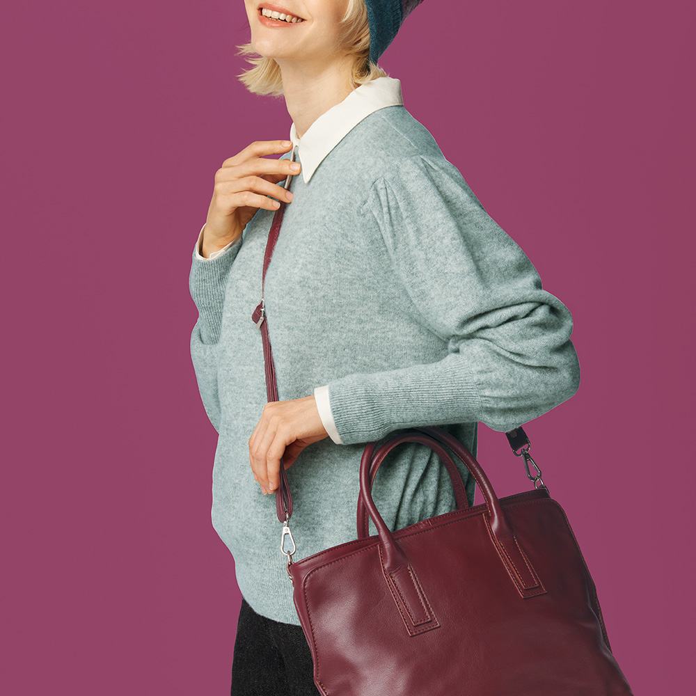 アトリエシックス カシミヤハイネックニットプルオーバー | ライト