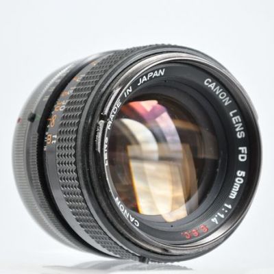 Canon 50mm f/1.4 SSC à Carros