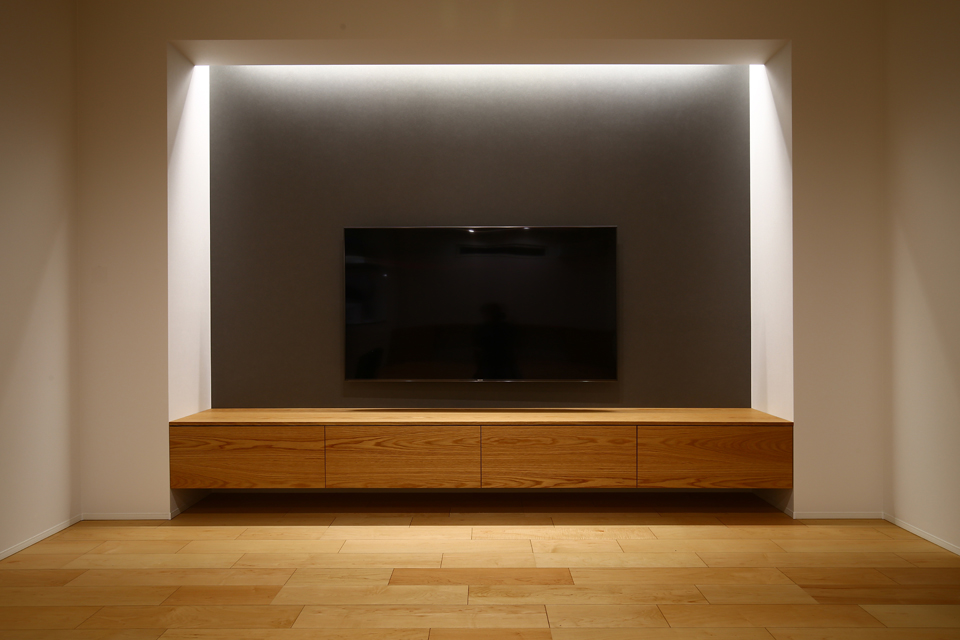 テレビボード専門／オーダーメイド家具［ライムス］