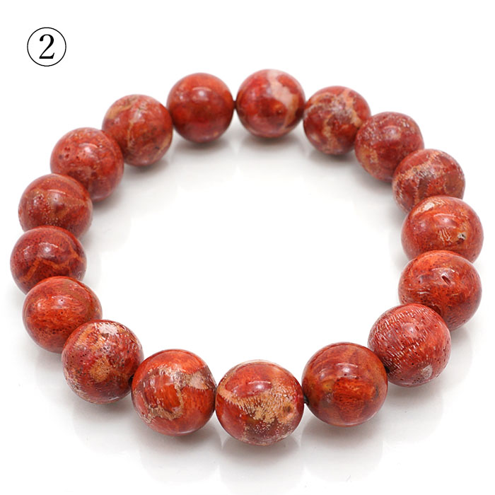 珊瑚の化石でしょうが、❤️なんです。 南の海で生まれた丹沢−珊瑚礁