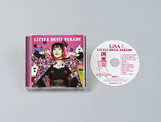 LiSA ニューアルバム『LiTTLE DEViL PARADE』の商品見本とLiSA×リトル