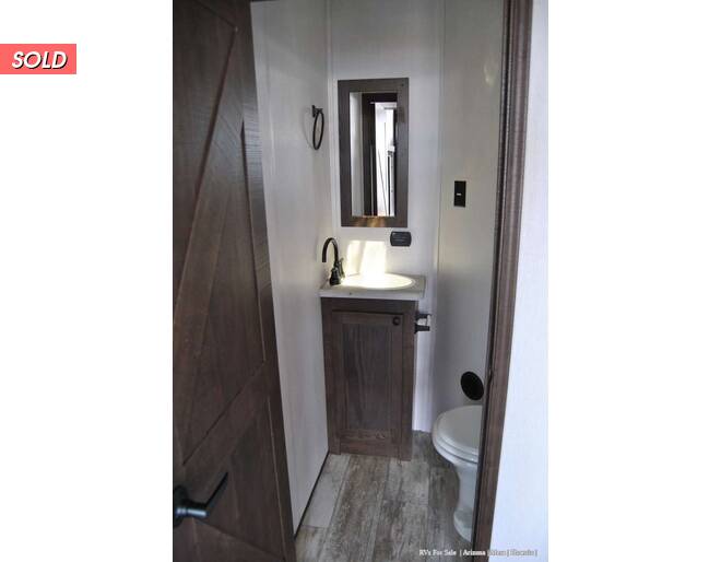 2022 XLR Nitro Toy Hauler 35DK5 #T868 | Luxury RV's of Arizona