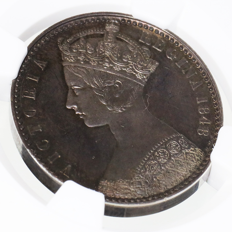 イギリス 1848年ビクトリアヴィクトリア ゴシックゴチック ゴッドレス