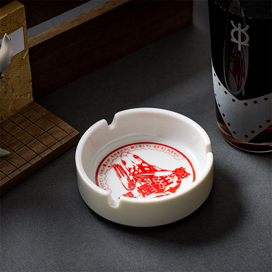 怪獣酒場灰皿 メトロン星人 49627 ≪怪獣酒場≫ | ULTRAMAN OFFICIAL