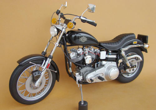 Customizing the Harley-Davidson FXE1200 Tamiya 1/6 scale - 1/6