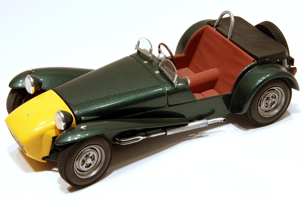 Tamiya Lotus Super 7 Series II 24046 1/24 scale - 1/24 Scale Cars