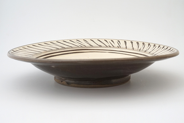 小鹿田焼 リム飛び鉋 8寸皿｜和食器の通販 monsen