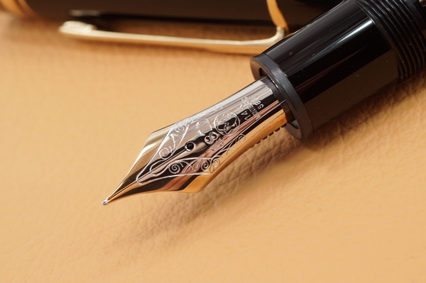 極美品 モンブラン 149 14C 中白 F 万年筆 1970年代