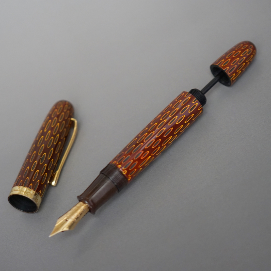 四菱 鎌倉彫り インキ止め式 万年筆 14金 【動作確認済】 四菱 鎌倉