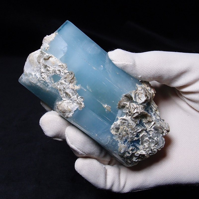 C354T ヒマラヤ産アクアマリン原石 MoonMadness