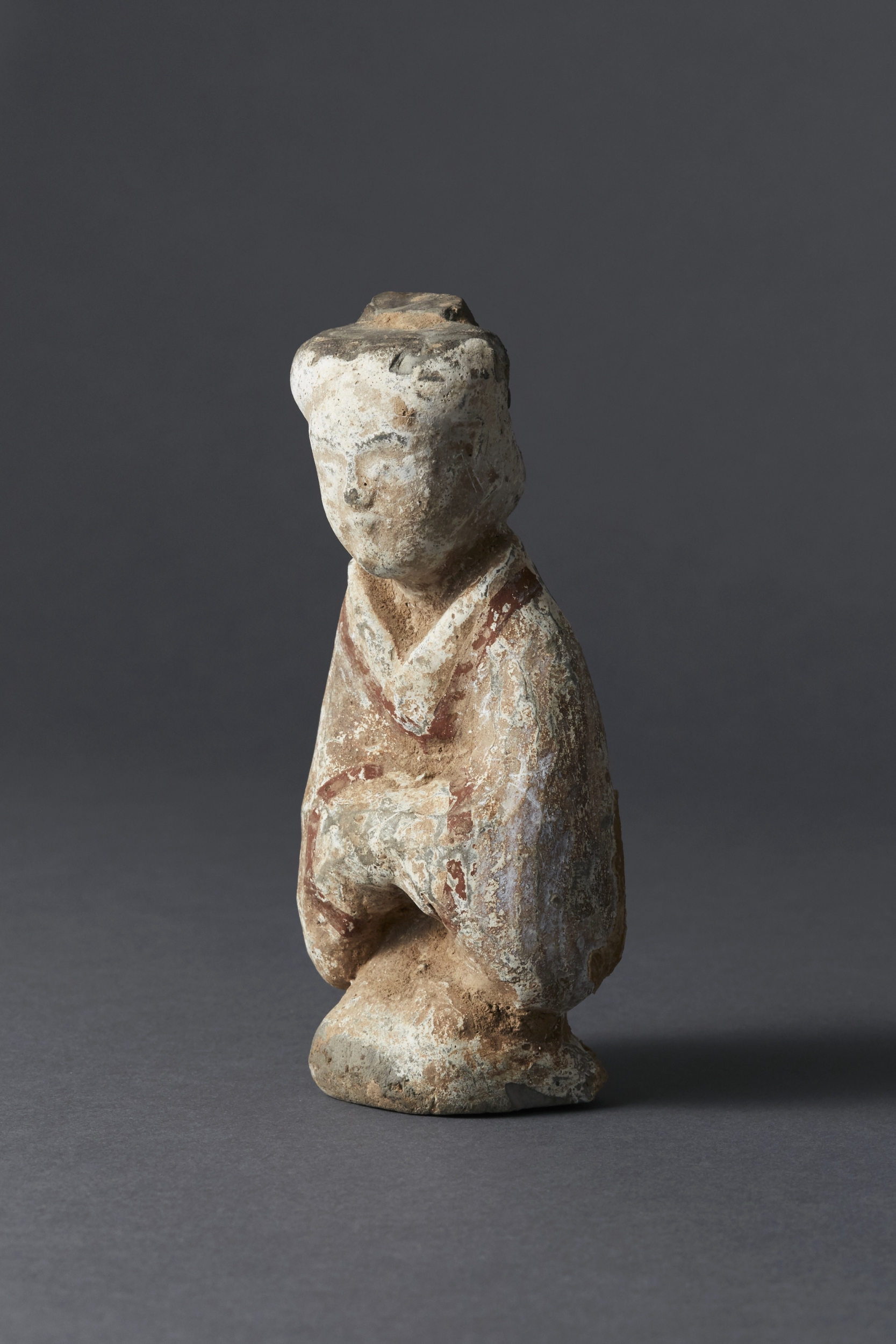 中国美術 古玩 色絵陶人形 陶器人形 高さ約13cm 置物 オブジェ 古董品