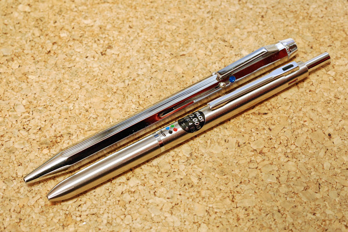 アウトレット パイロット 細字4色 振り子式ボールペン