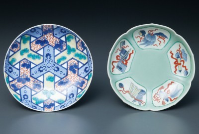 鍋島青磁色絵宝尽文五寸皿（右） | 商品詳細 東洋古陶磁の前坂晴天堂