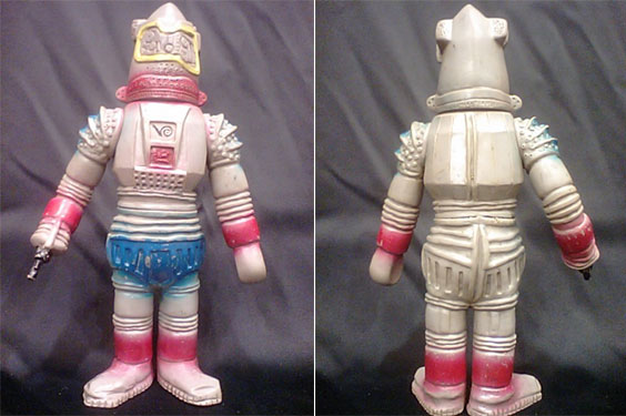 マルサン 450 ユートム 蓄光版 世紀の地底ロボット 【公式通販】