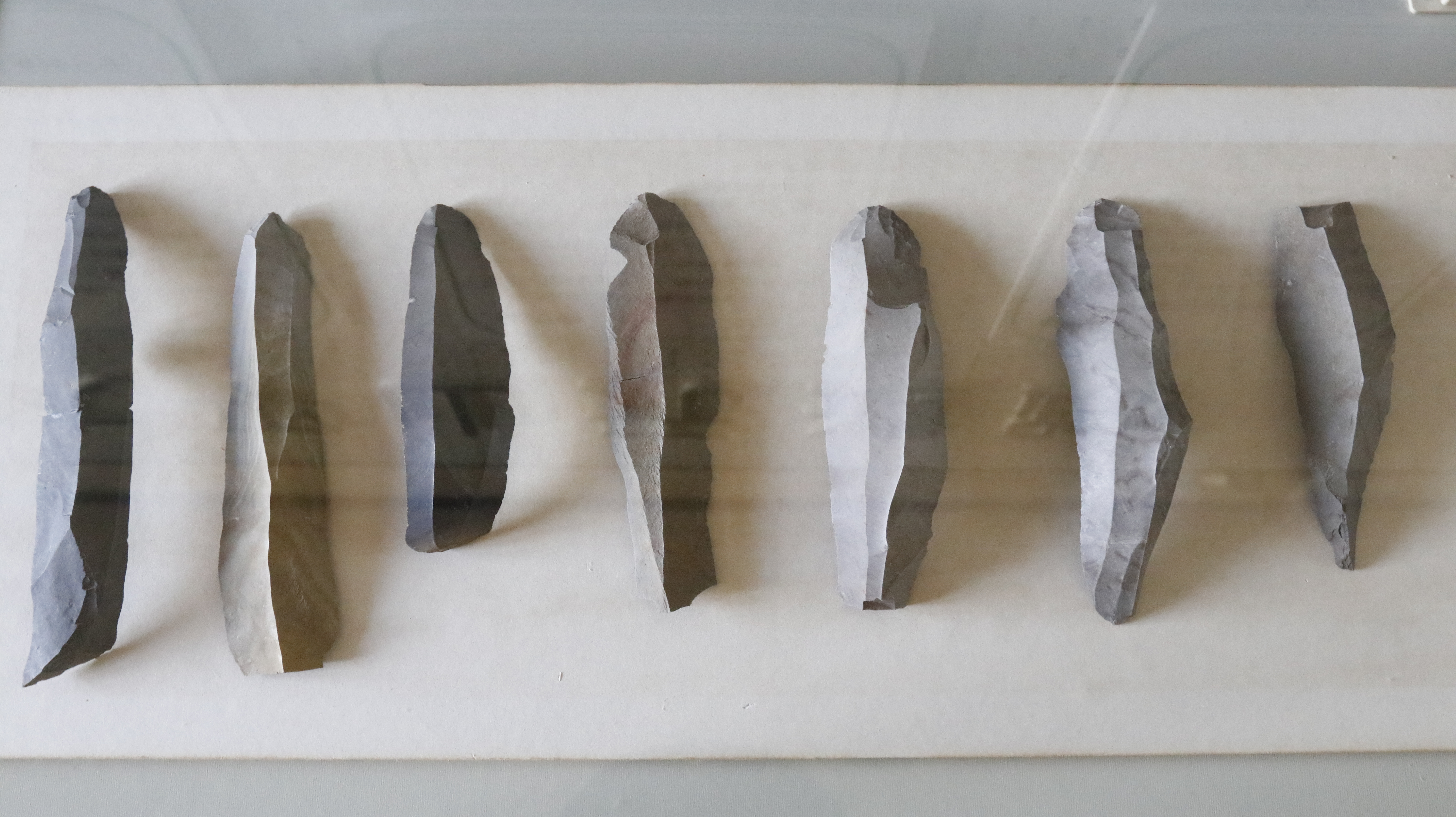 紀元前13,000年】日本最古級の縄文土器に出会える場所 | まるごと青森