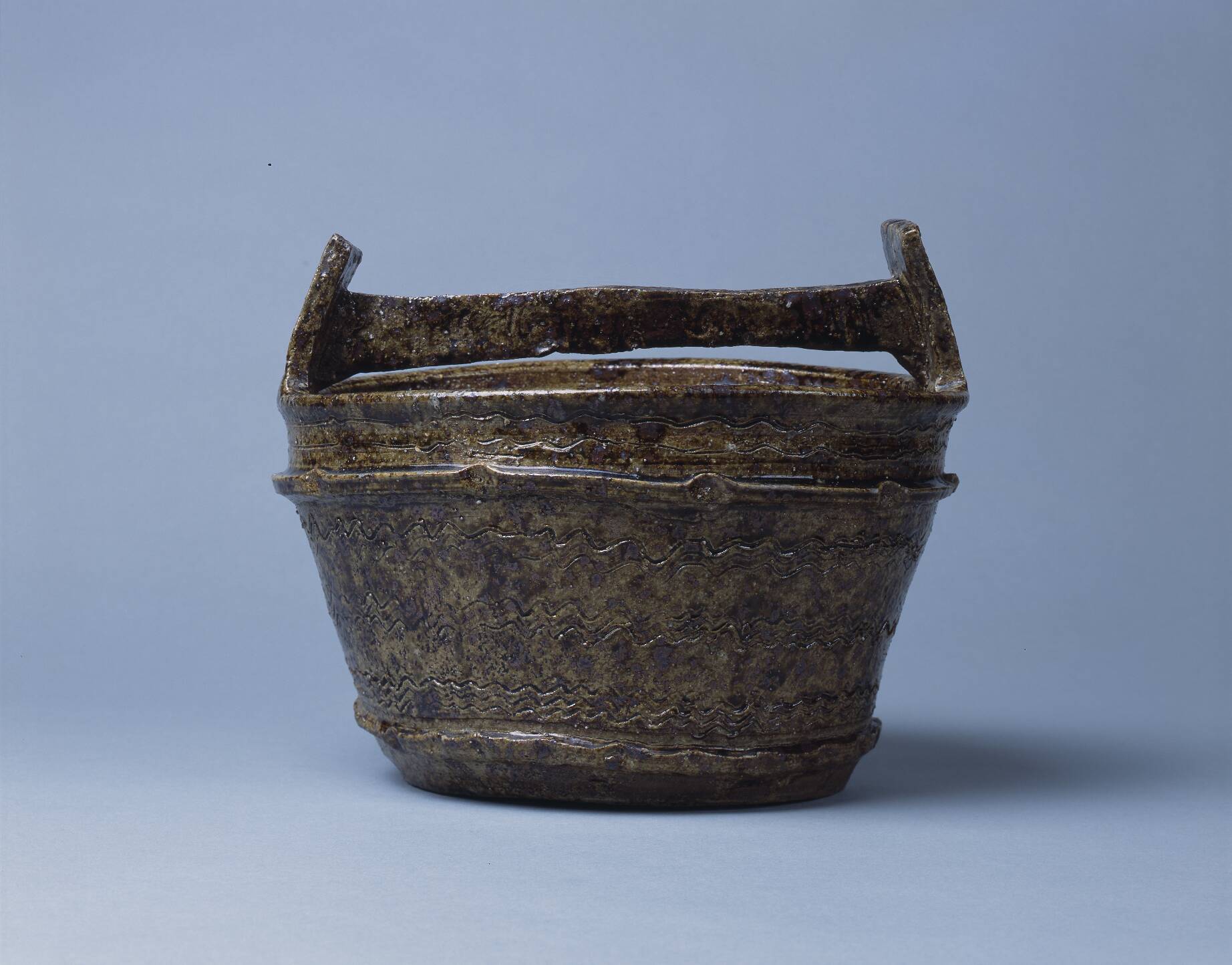 Japanese Vintage uwagusuri Vessel 室町 灰釉台 Japanese Vintage