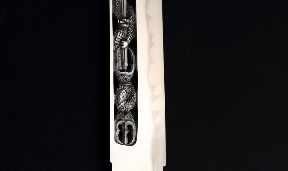 日本刀の透かし彫り／名古屋刀剣博物館・名古屋刀剣ワールド