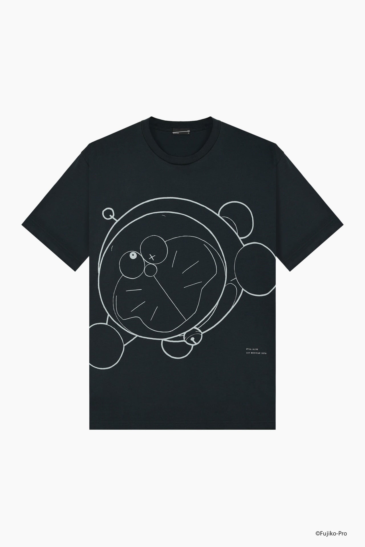 こんなダークな「ドラえもん」見たことない!? 「ラッド ミュージシャン