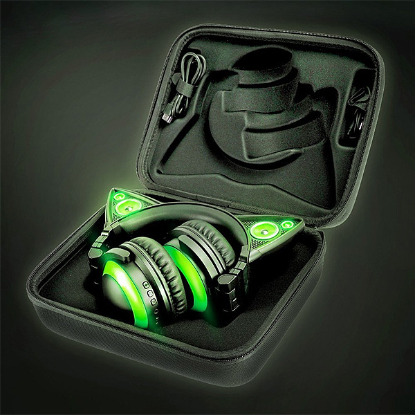 Brookstone ／ Wireless Cat Ear Headphones - 8色に光る！ネコ耳