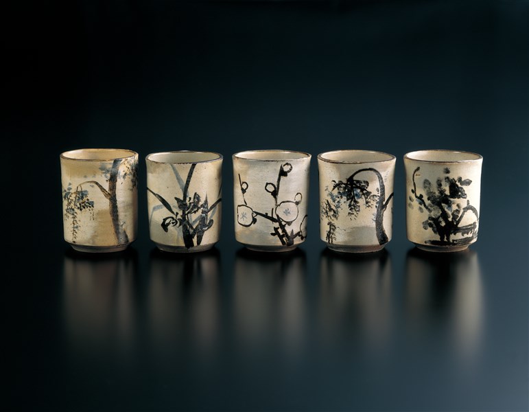 送料無料 尾形乾山六世 三浦乾也作 銹絵染付絵替わり煎茶碗5客 無傷