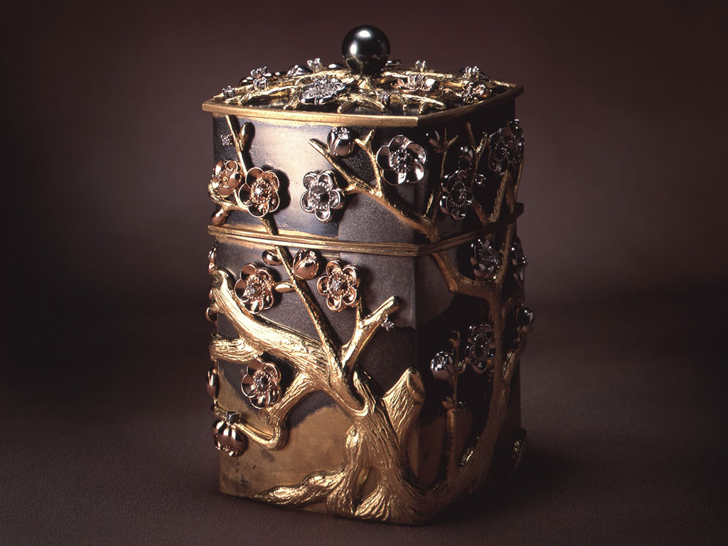 クラフトマンたちの伝統と創造の技