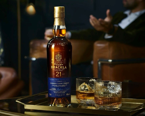 ロイヤル ブラックラ 21年 ロイヤル・ブラックラ蒸留所の通信販売