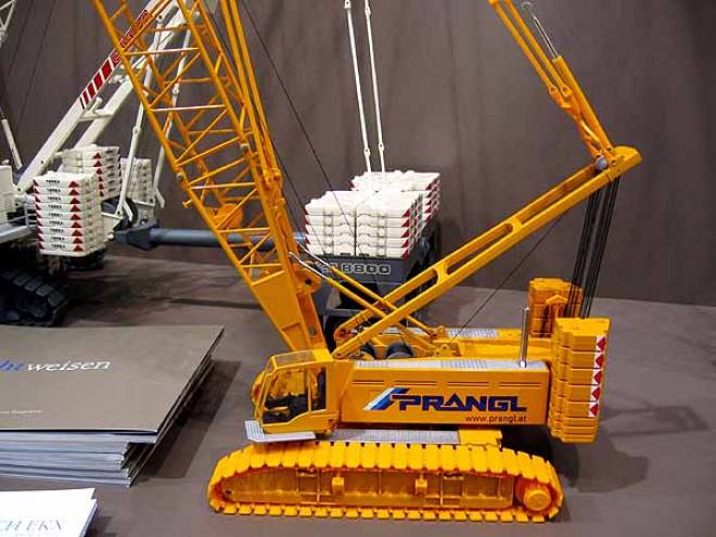 クレーン LR1280 Liebherr LR 1280 Litronic クレーン模型